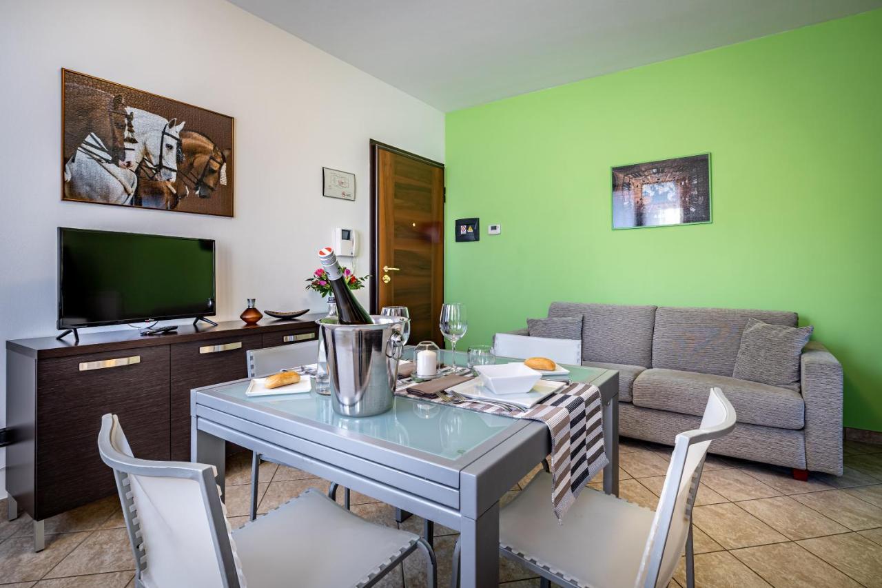 Residence Arianna Rosia Екстериор снимка