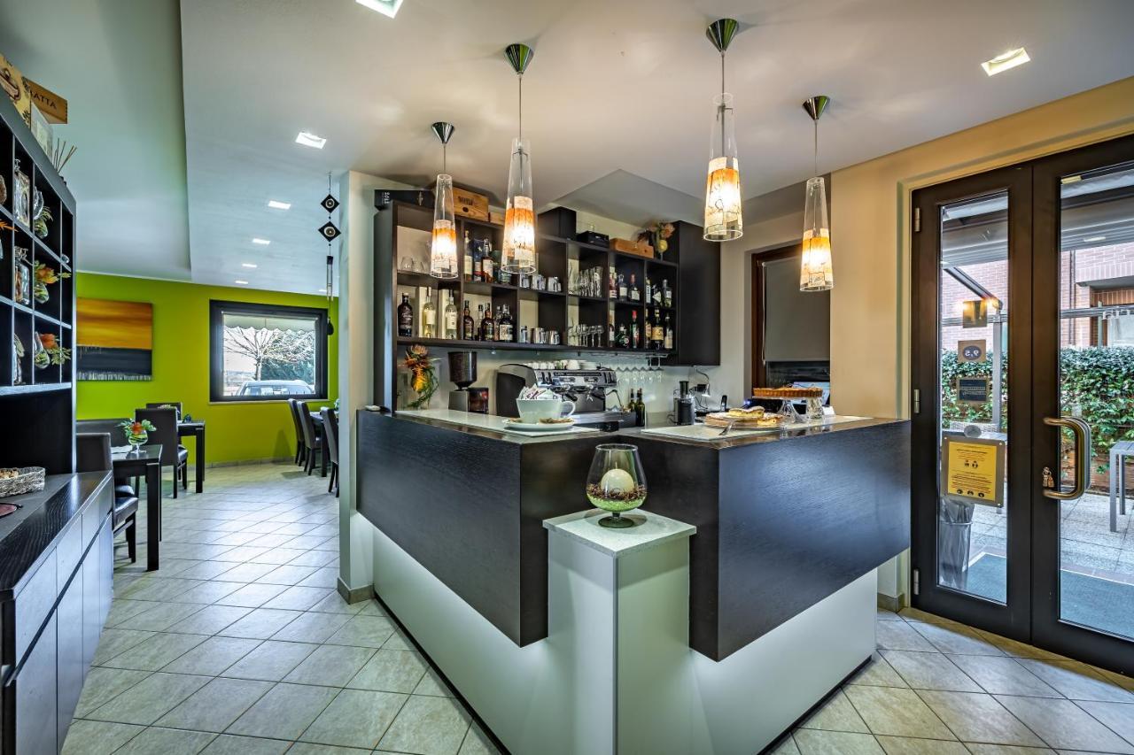 Residence Arianna Rosia Екстериор снимка