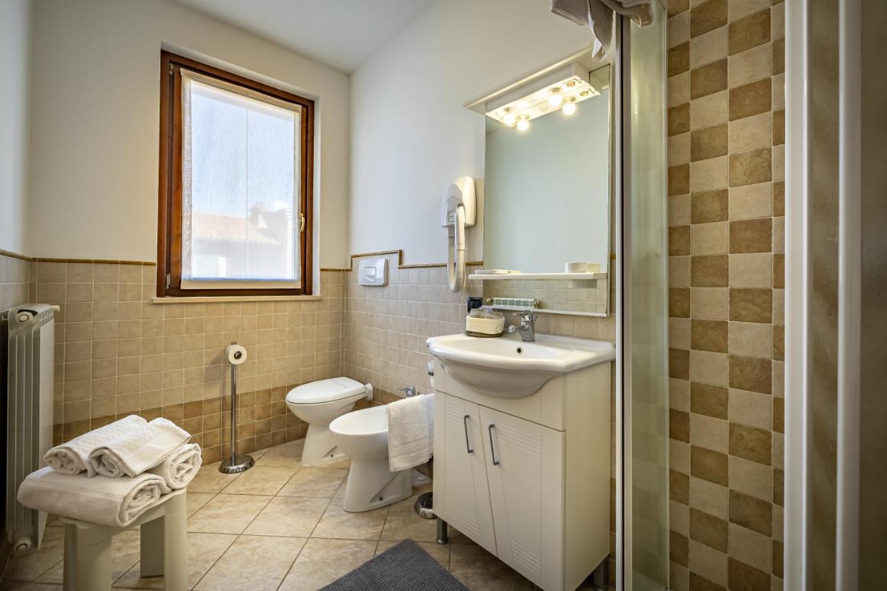 Residence Arianna Rosia Екстериор снимка